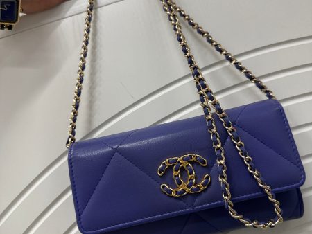 RESERVED CHANEL 19 with Chain Online Hot Sale