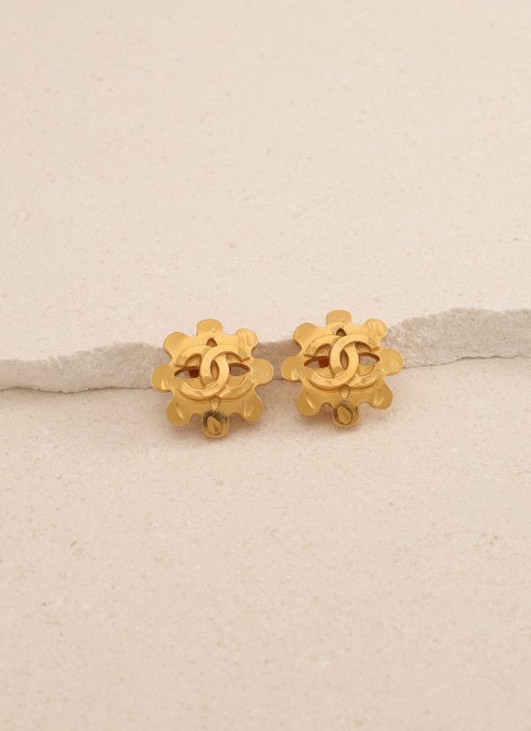 Chanel 1994 CC Logo Flower Clip-On Earrings Hot on Sale