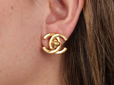 Chanel 1995 CC Turnlock Clip-On Earrings on Sale