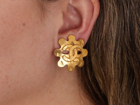 Chanel 1994 CC Logo Flower Clip-On Earrings Hot on Sale