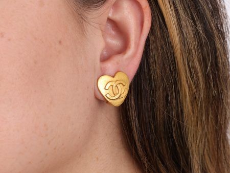 Chanel 1995 Matte Logo Heart Clip-On Earrings Online Hot Sale